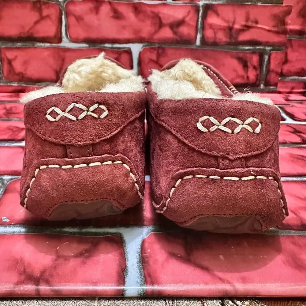 UGG Australia Ansley 3312 Red Burgundy shoes 7